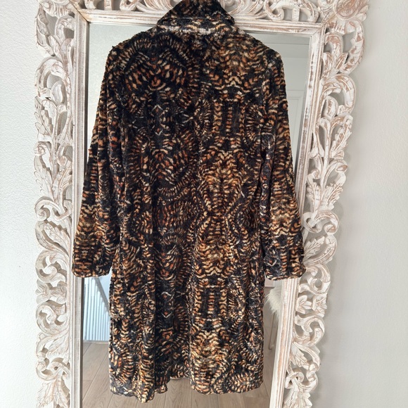 Free People Faux Fur Coat - Picture 5 of 6